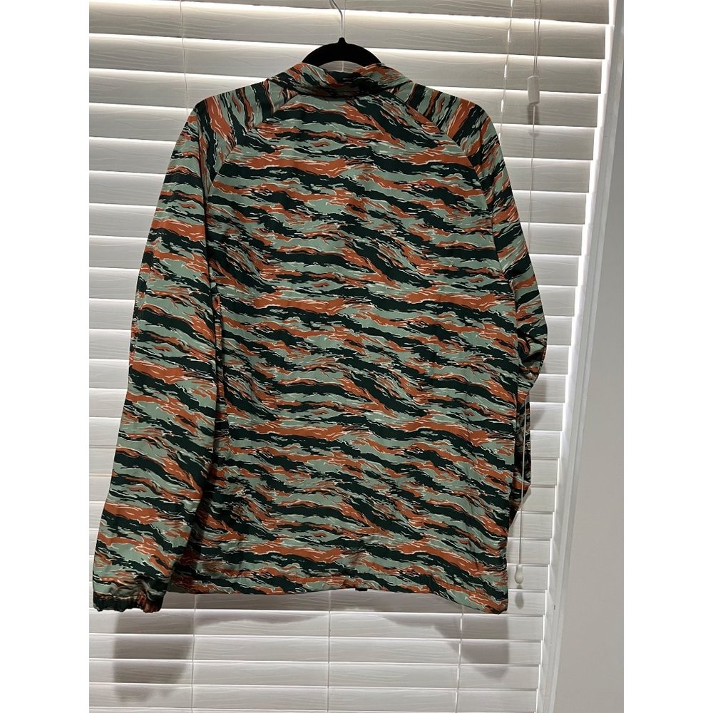 Fabletics Mens Jacket - Size M - Picture 4 of 4